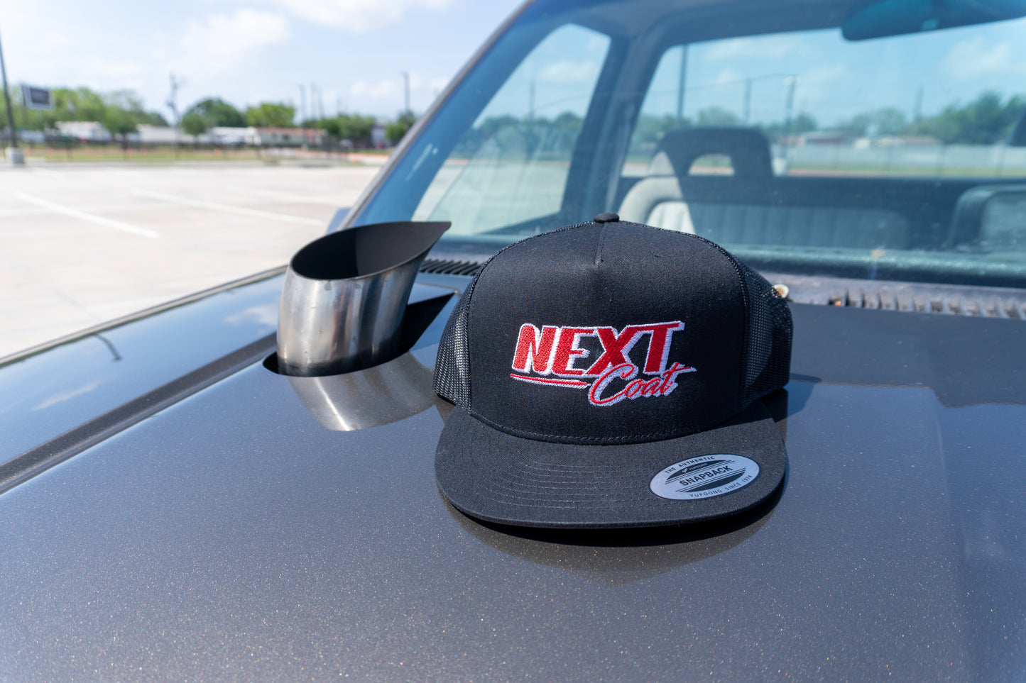 Black & Red Trucker hat - Snapback